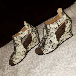 Cute Snakeskin Heels